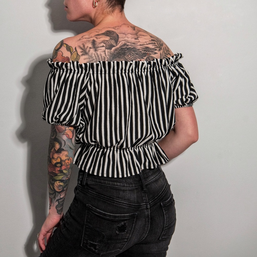 Black & White Striped Off-the-Shoulder Crop